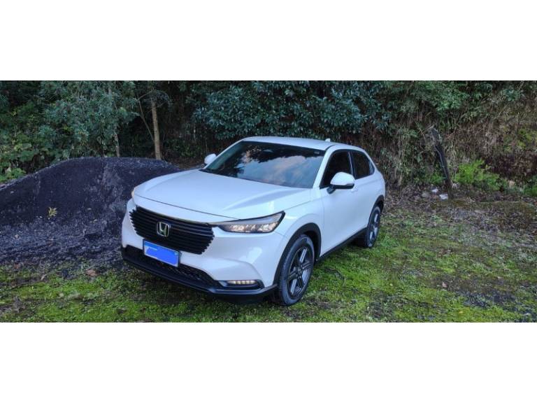 HONDA - HR-V - 2022/2023 - Branca - R$ 141.500,00