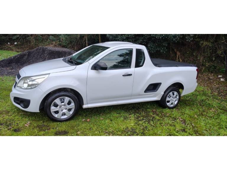 CHEVROLET - MONTANA - 2018/2019 - Branca - R$ 55.000,00