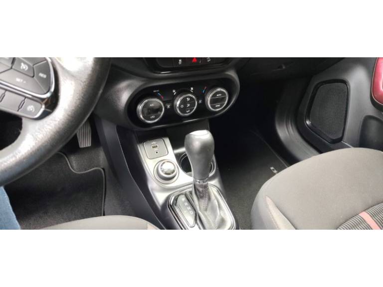 FIAT - TORO - 2018/2019 - Prata - R$ 109.000,00