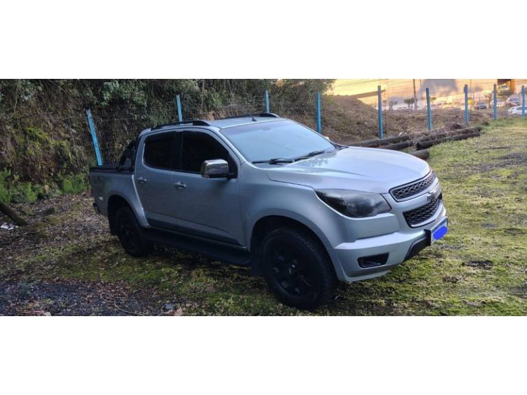 CHEVROLET - S10 - 2013/2013 - Prata - R$ 118.900,00