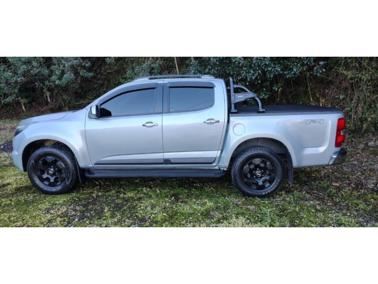 CHEVROLET - S10 - 2013/2013 - Prata - R$ 118.900,00