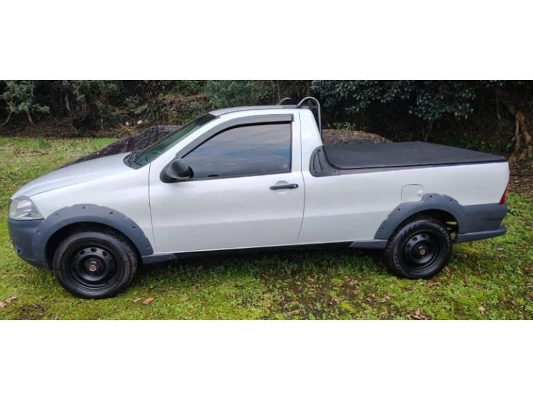 FIAT - STRADA - 2012/2013 - Branca - R$ 43.800,00
