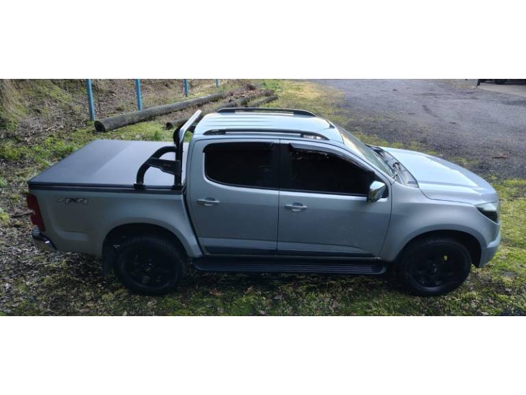 CHEVROLET - S10 - 2013/2013 - Prata - R$ 118.900,00
