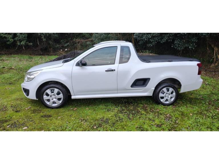 CHEVROLET - MONTANA - 2018/2019 - Branca - R$ 55.000,00