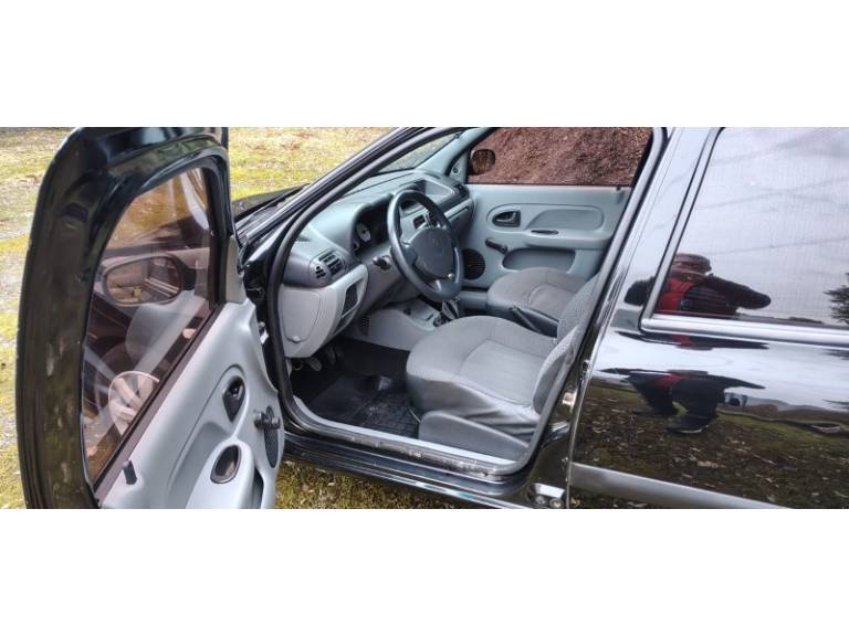 RENAULT - CLIO - 2010/2011 - Preta - Sob Consulta