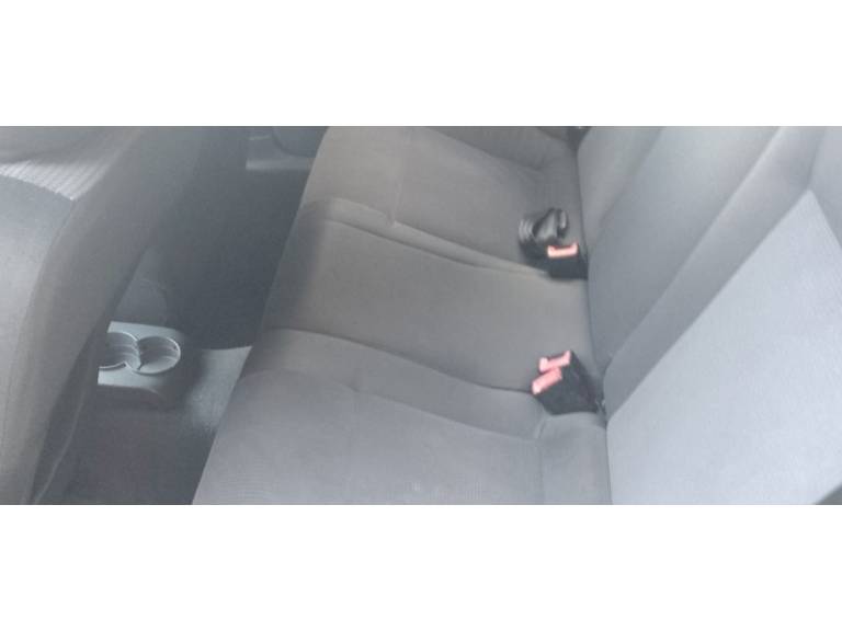 VOLKSWAGEN - POLO - 2002/2003 - Prata - R$ 23.800,00